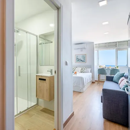 797 Rentals- Estudio En Naciones Con Vistas Al Mar Apartment *